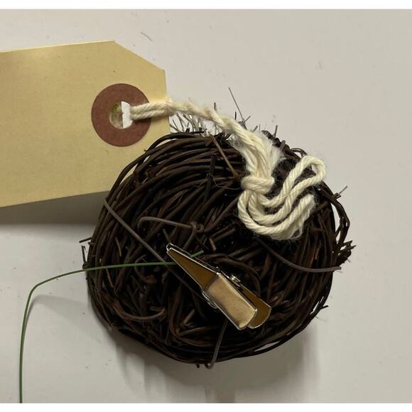 New Speckled Eggs in Nest clip on Christmas Ornament. KK383 - Picture 3 of 3